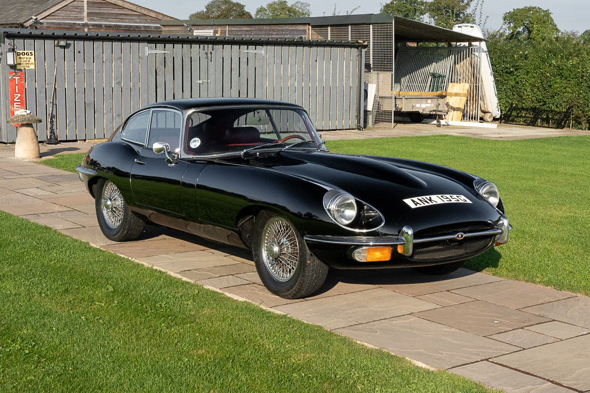 1969 JAGUAR E-TYPE SERIES 2 4.2 FHC