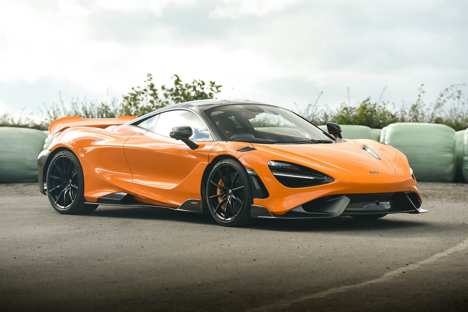 2021 MCLAREN 765LT