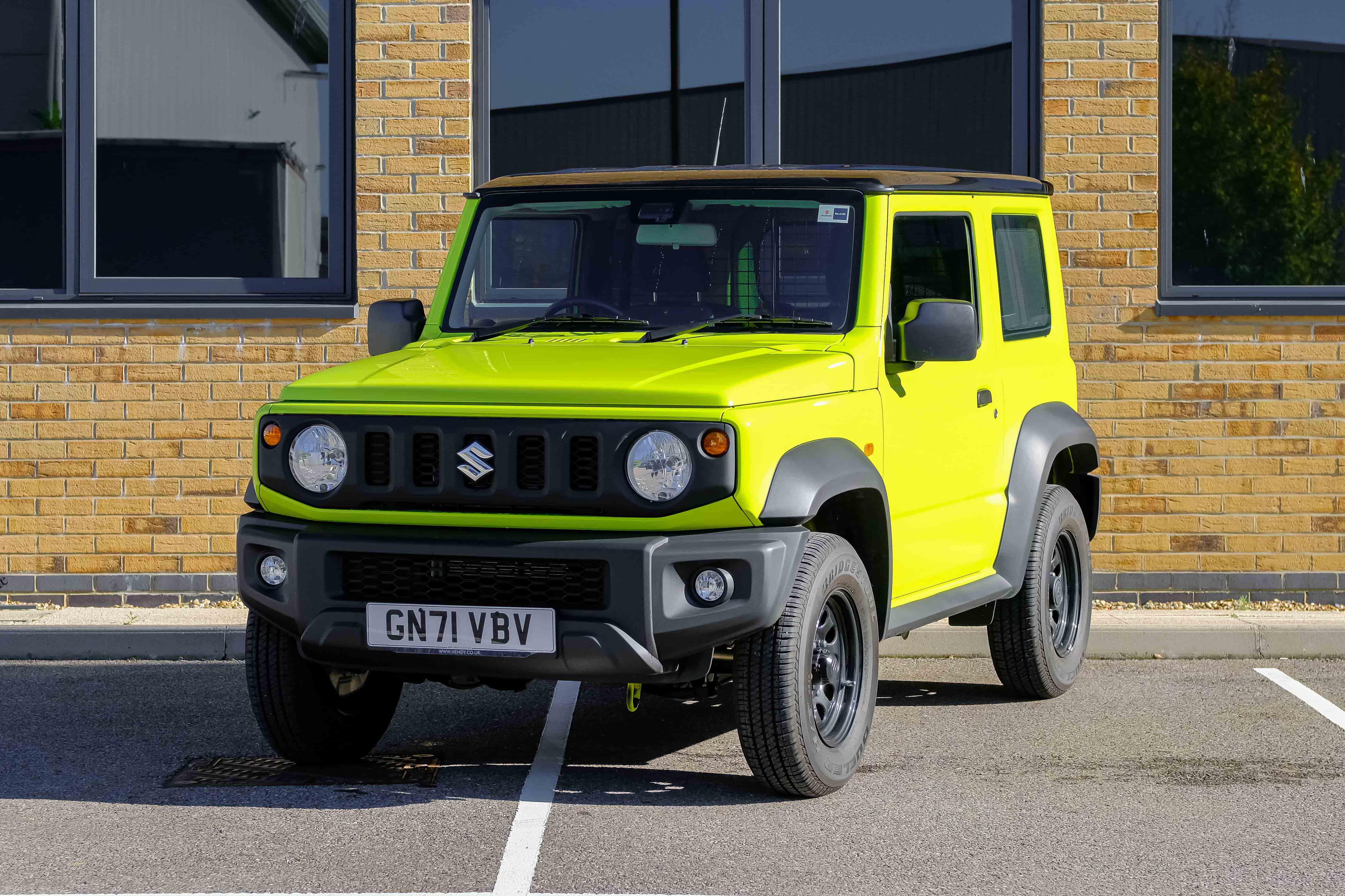 2021 SUZUKI JIMNY COMMERCIAL - 995 MILES