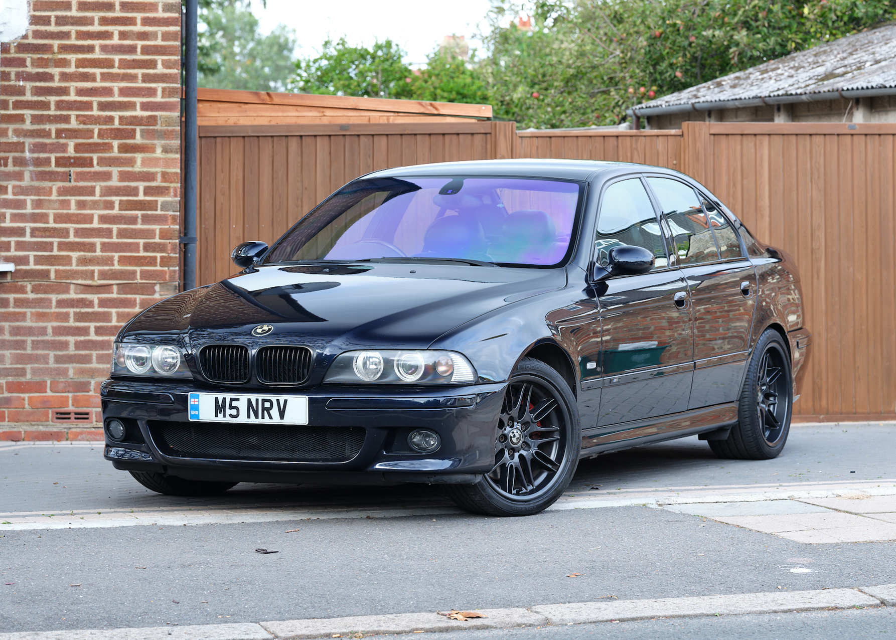 2000 BMW (E39) M5