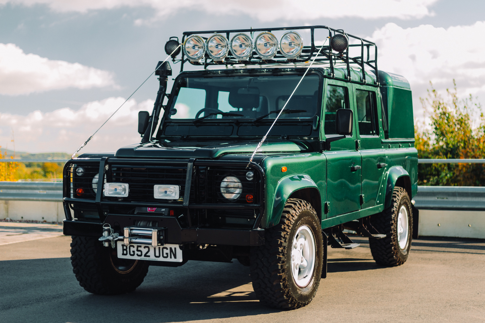 2003 LAND ROVER DEFENDER 110 DOUBLE CAB - 15,040 MILES