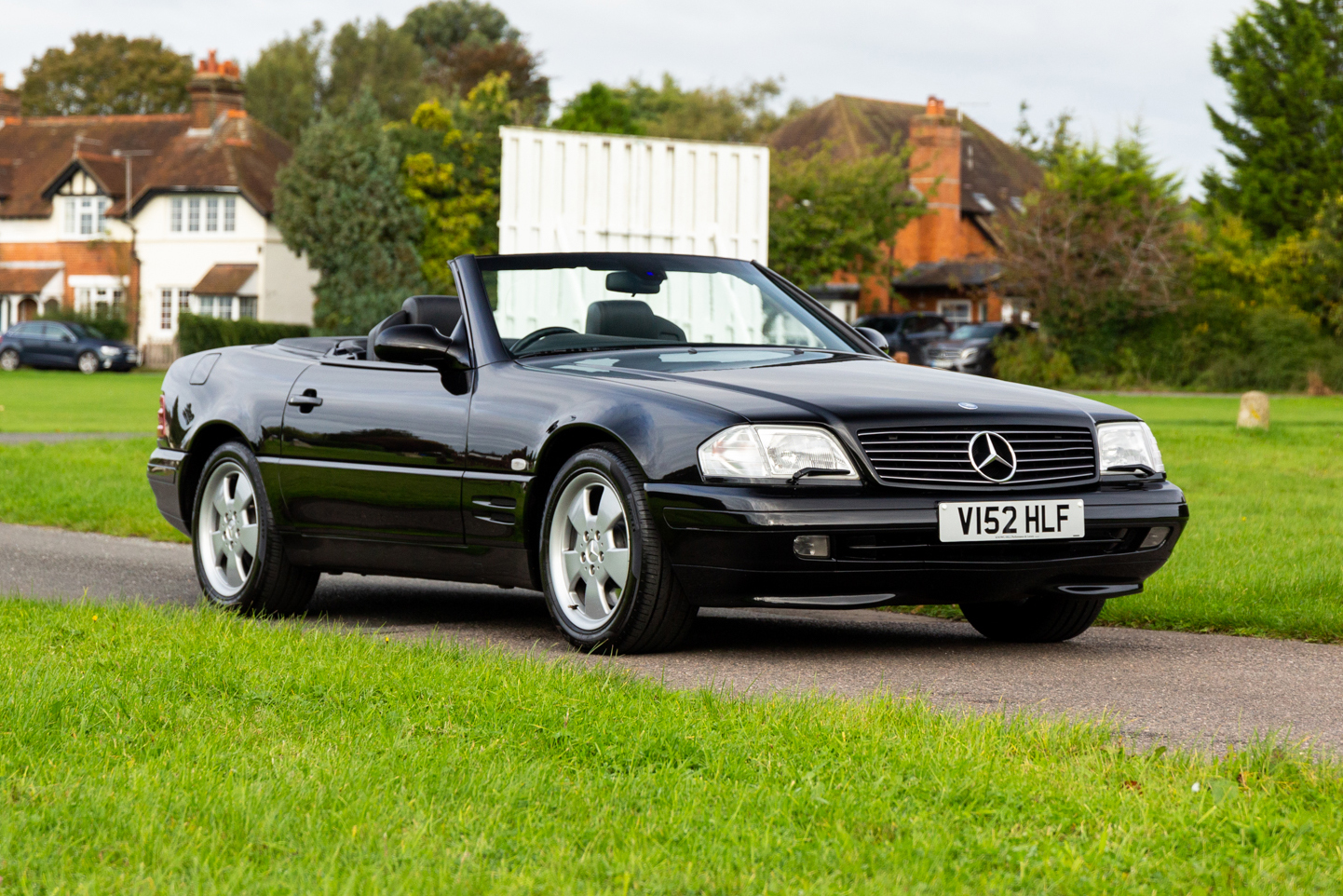 1999 MERCEDES-BENZ (R129) SL500