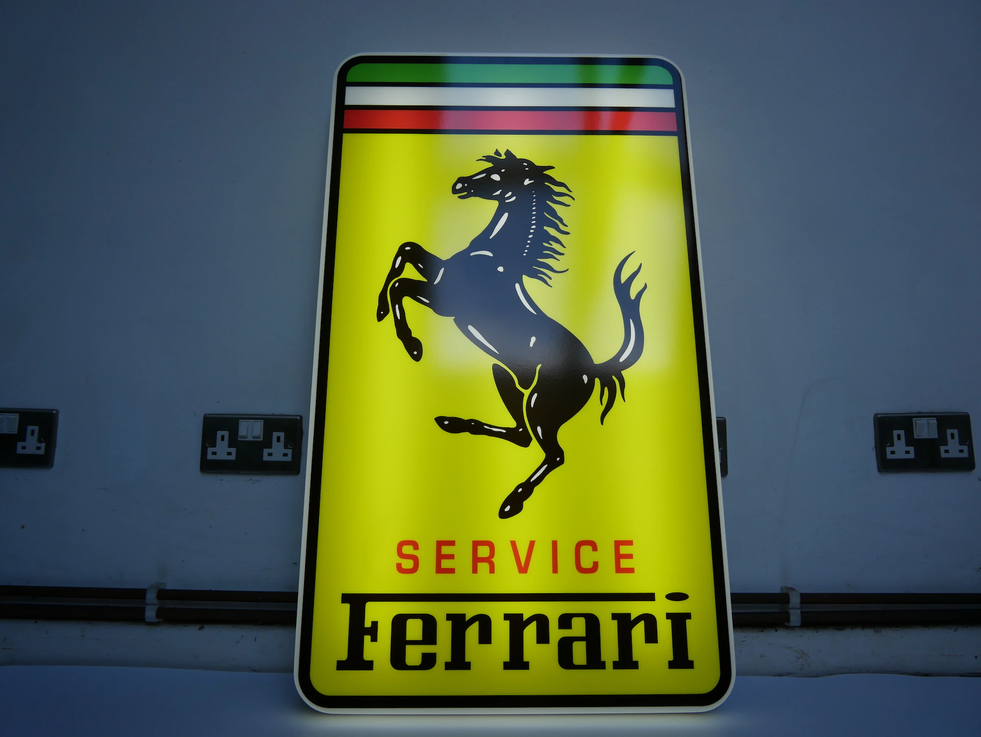 FERRARI ILLUMINATED SERVICE SIGN