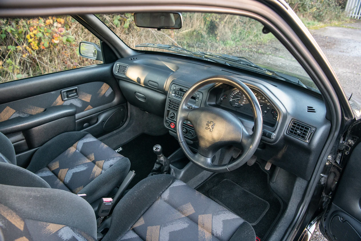 Peugeot 106 Interior