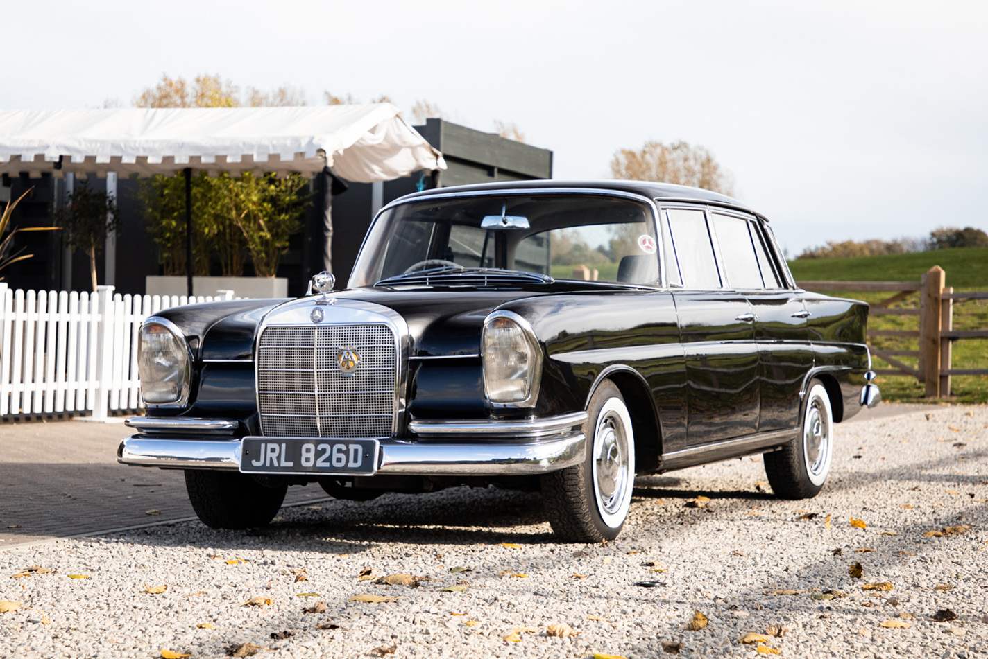 1966 MERCEDES-BENZ (W111) 220 SE 'FINTAIL'