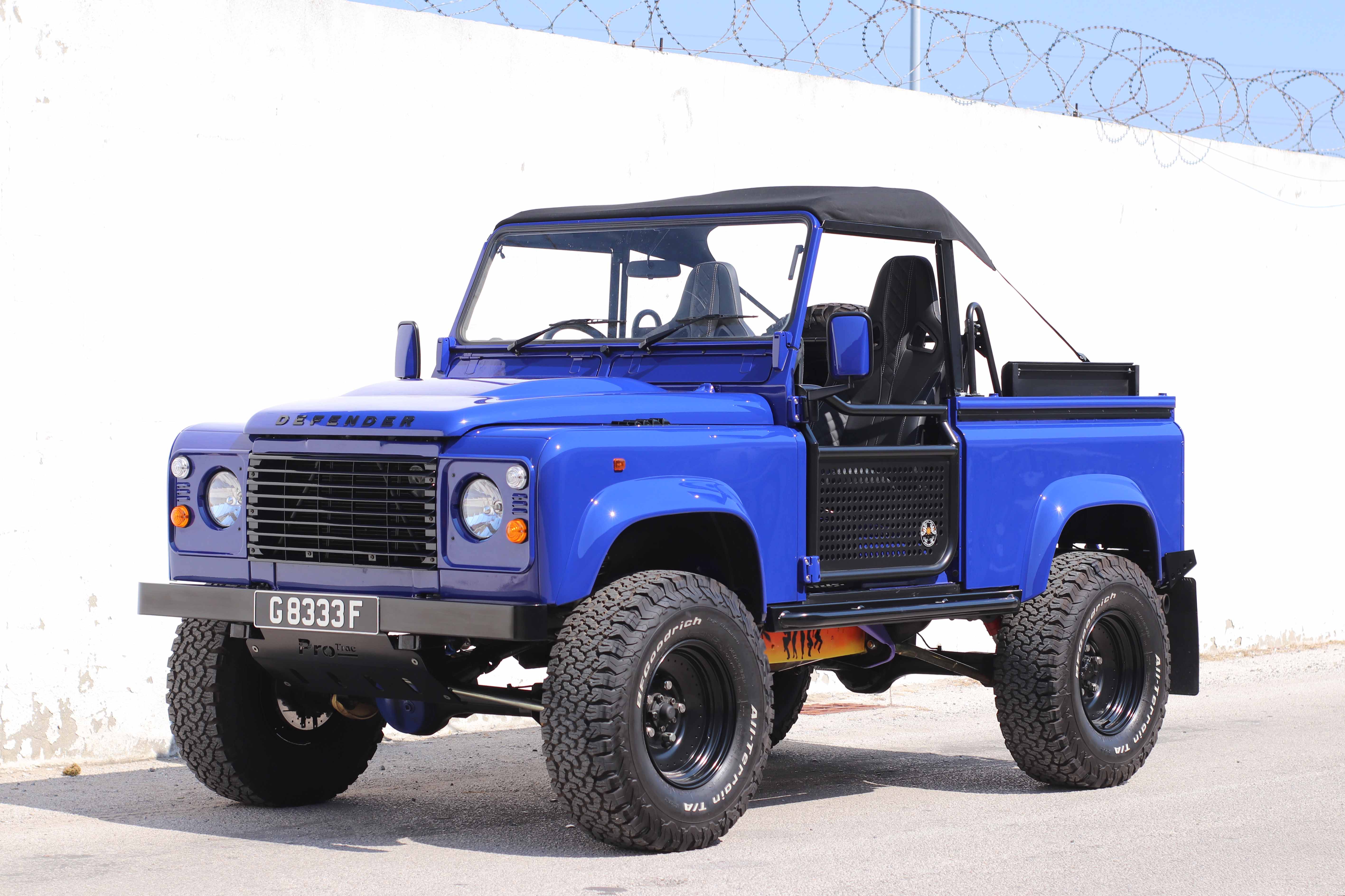 1997 LAND ROVER DEFENDER 90 SOFT TOP V8