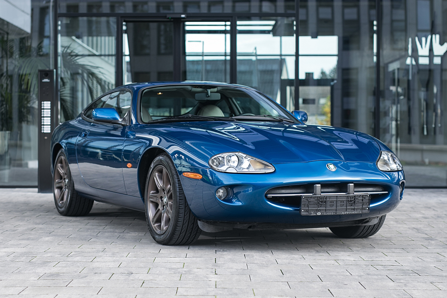 1996 JAGUAR XK8 4.0 COUPE