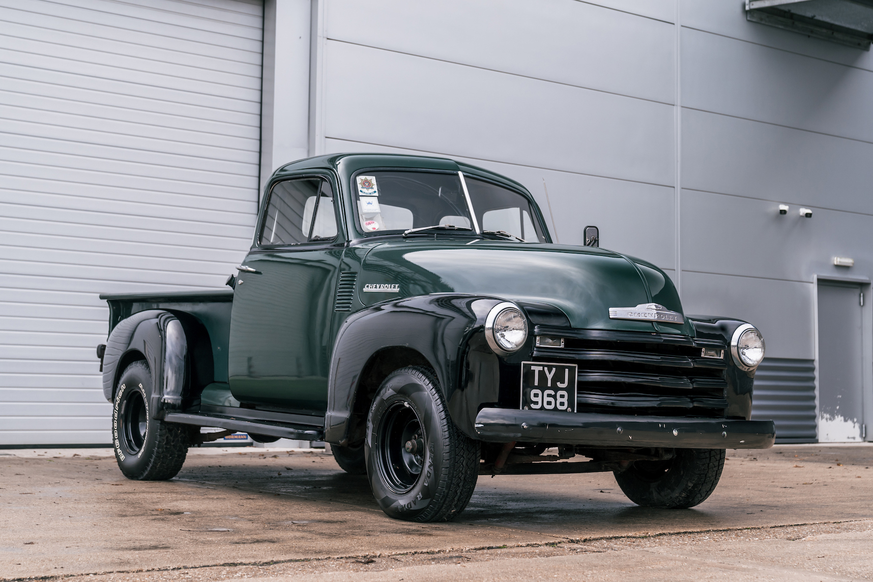 1951 CHEVROLET 3100 STEPSIDE 7 WINDOW PICK UP