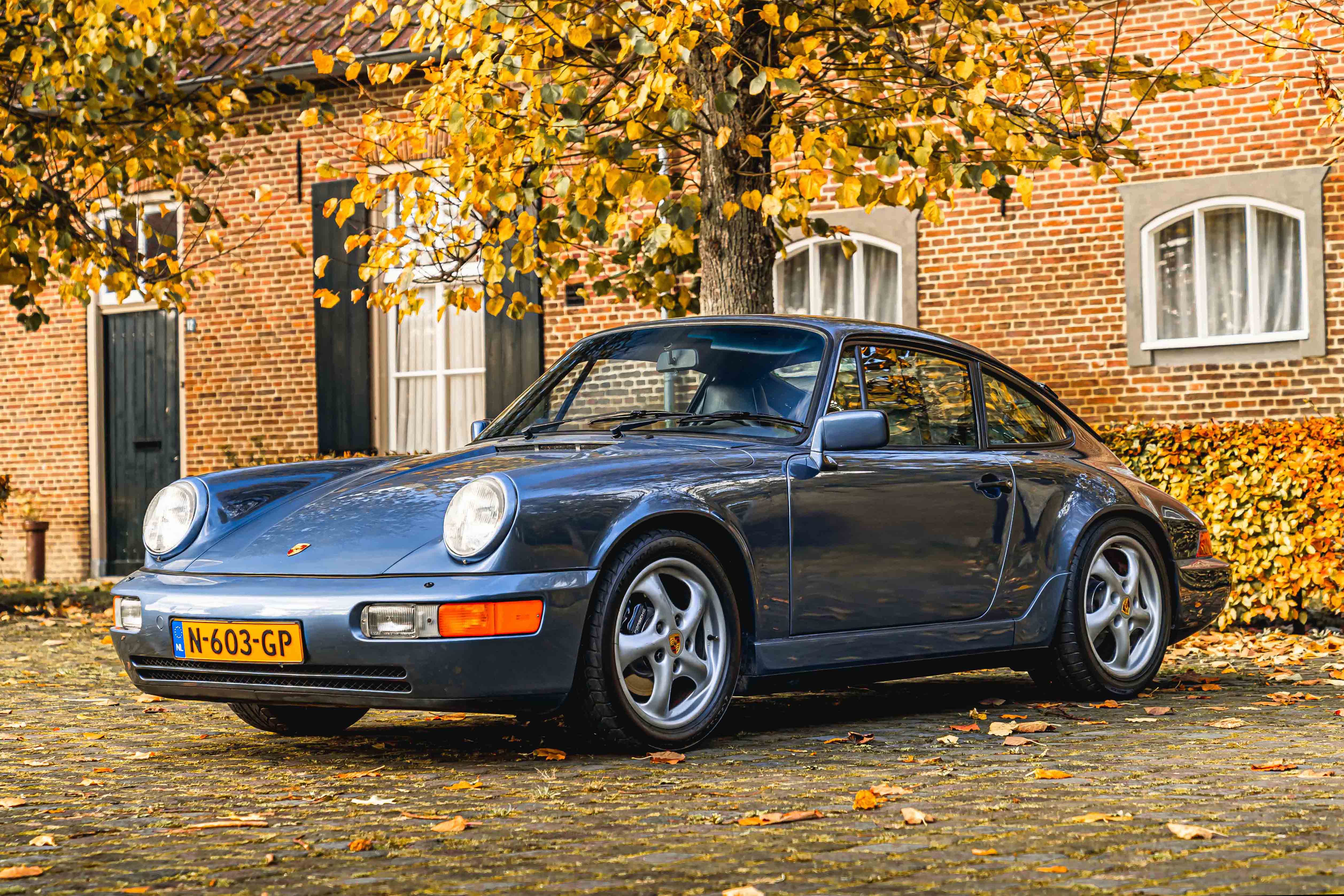 1990 PORSCHE 911 (964) CARRERA 2