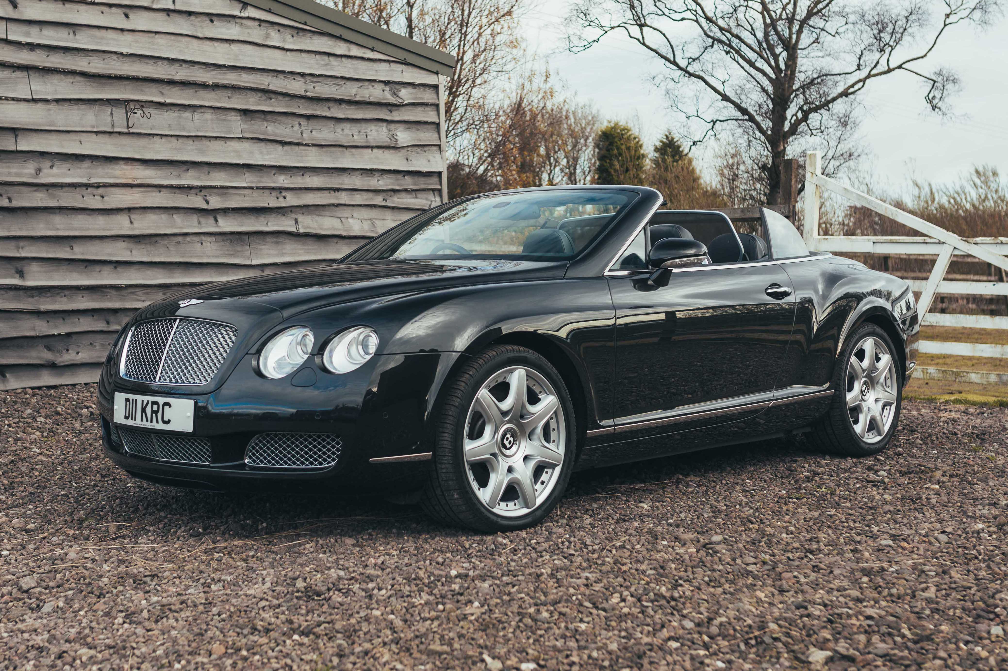 2009 BENTLEY CONTINENTAL GTC W12 - 11,000 MILES