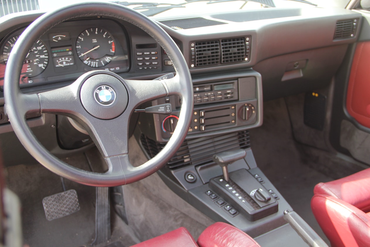 1988 bmw 535i interior