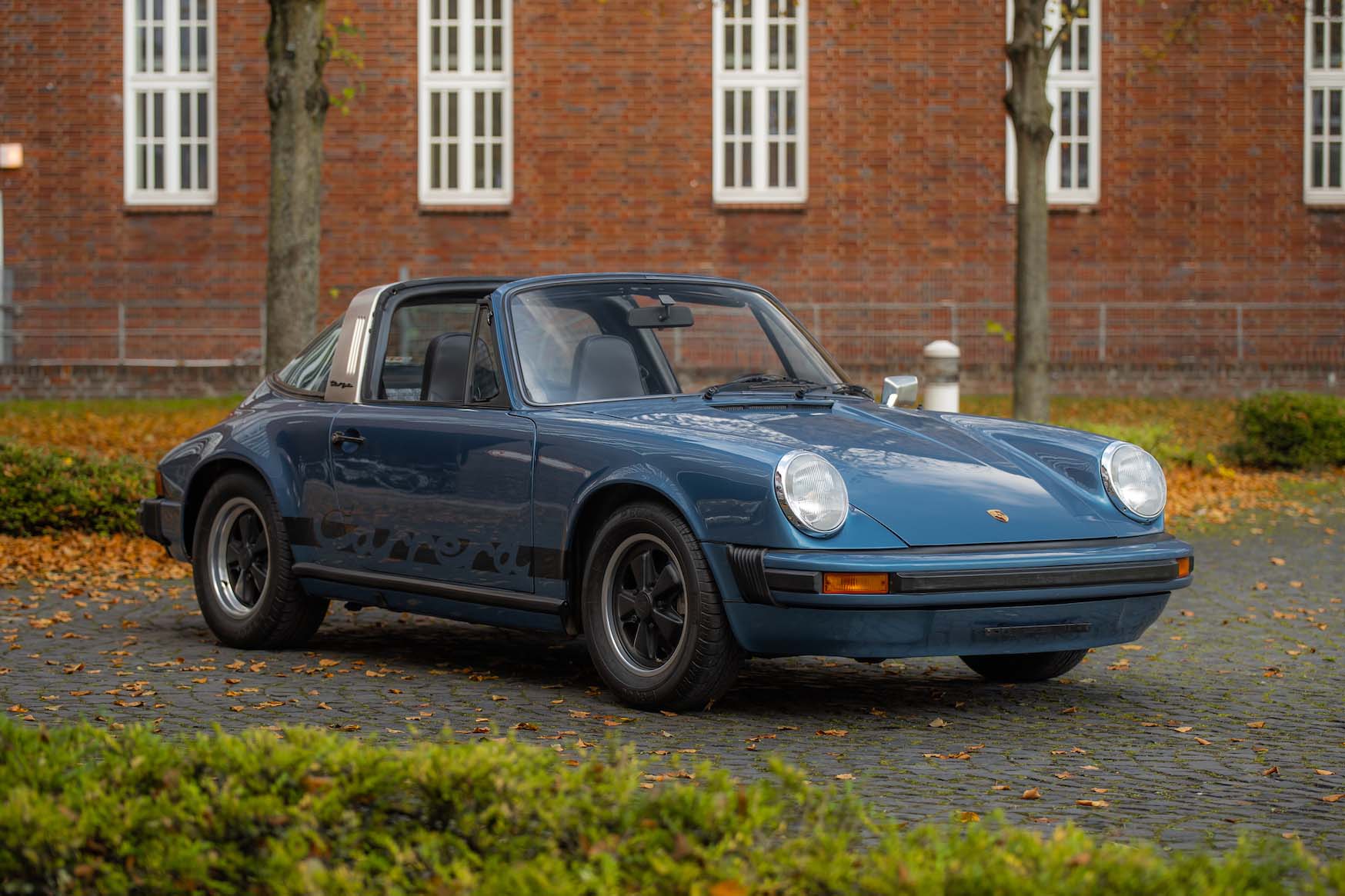 1974 PORSCHE 911 CARRERA 2.7 MFI TARGA