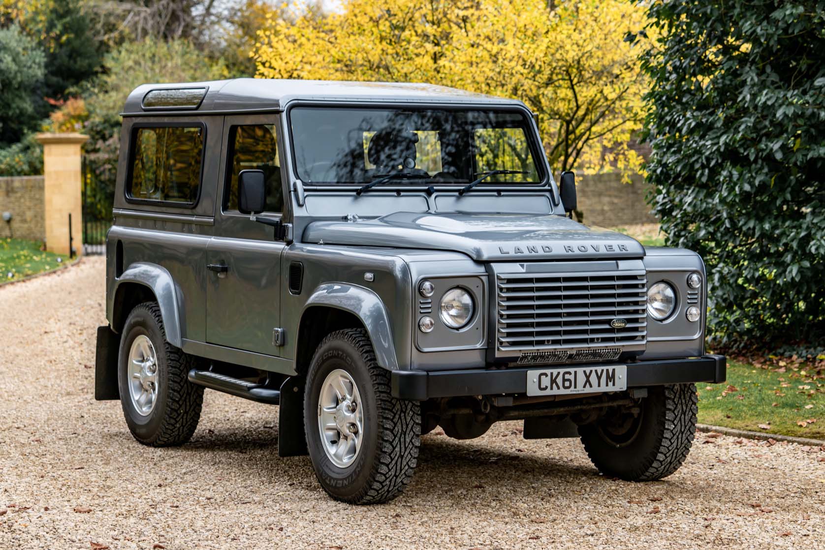 2012 LAND ROVER DEFENDER 90 XS - 22,200 MILES