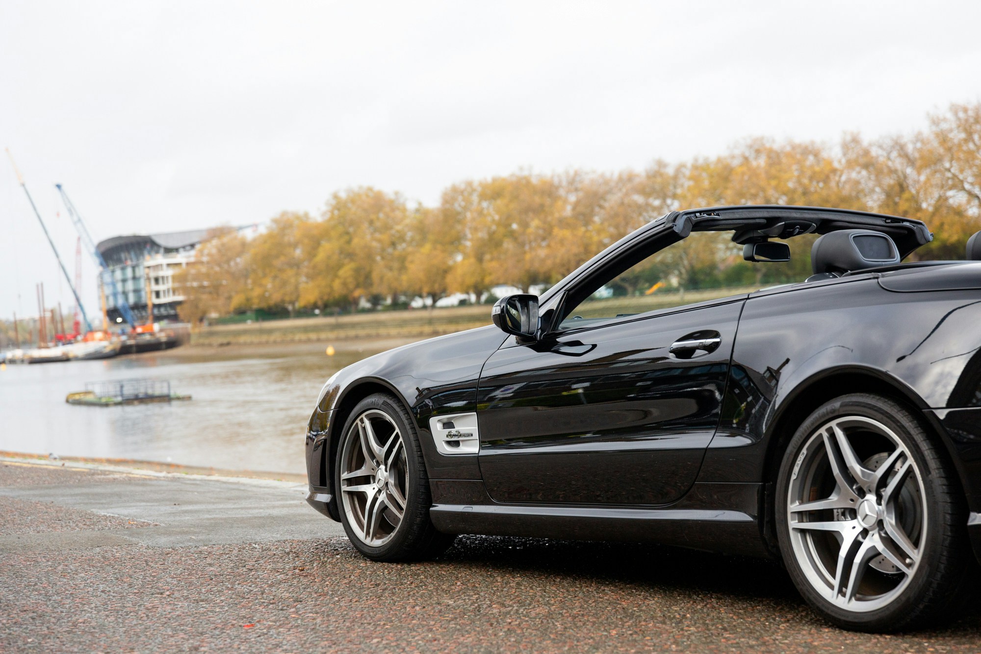 2009 MERCEDES-BENZ (R230) SL63 AMG PERFORMANCE PACK
