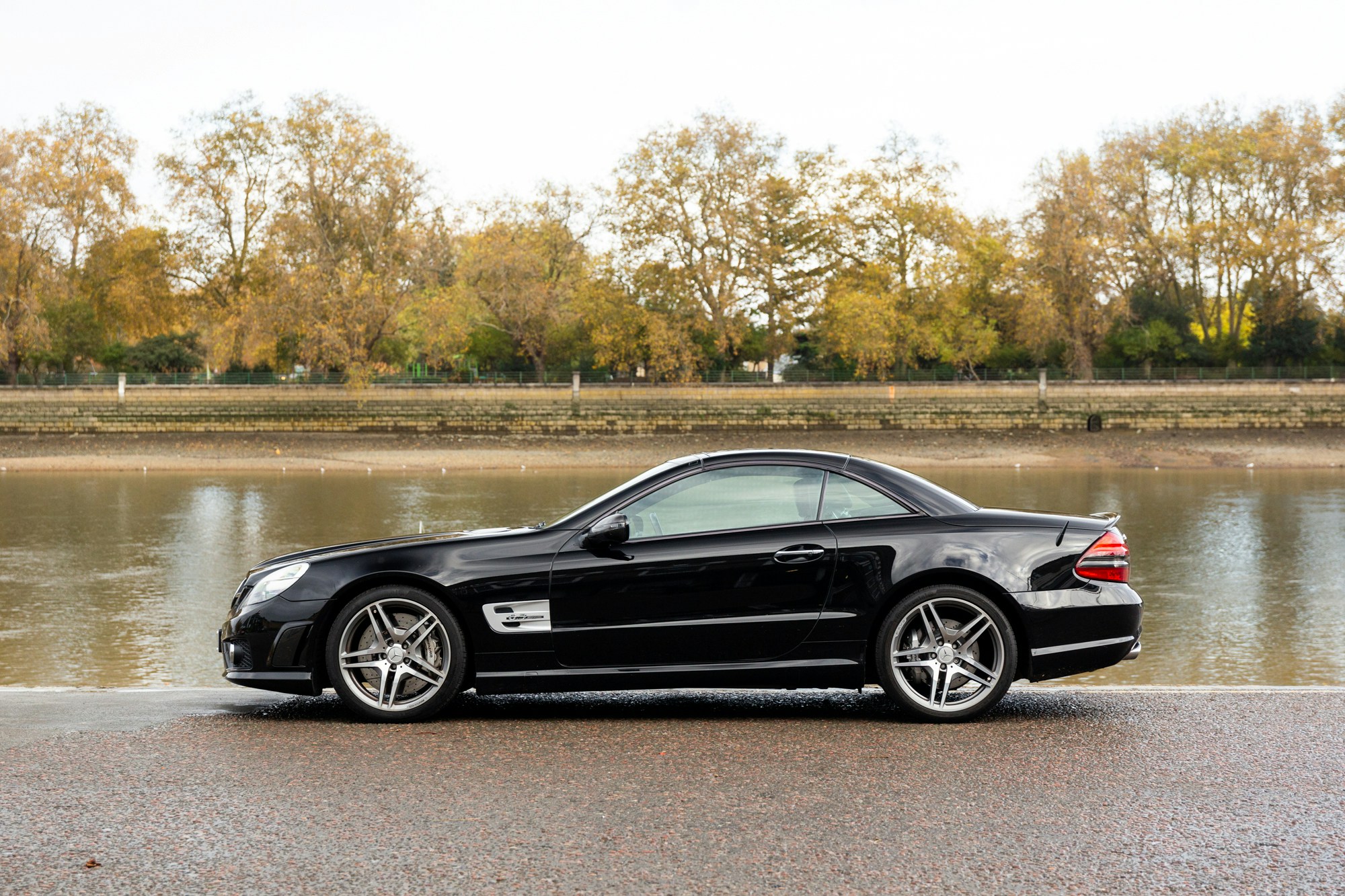 2009 MERCEDES-BENZ (R230) SL63 AMG PERFORMANCE PACK