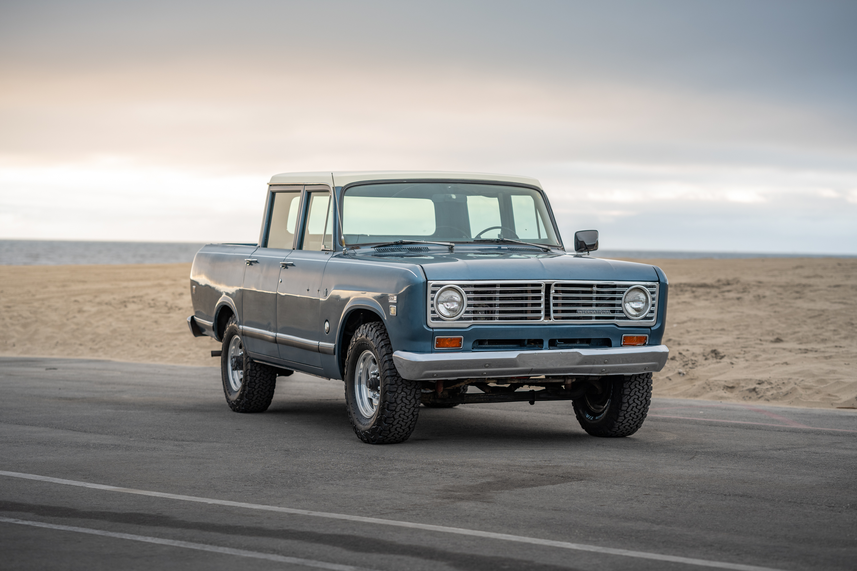 1973 INTERNATIONAL HARVESTER WAGONMASTER