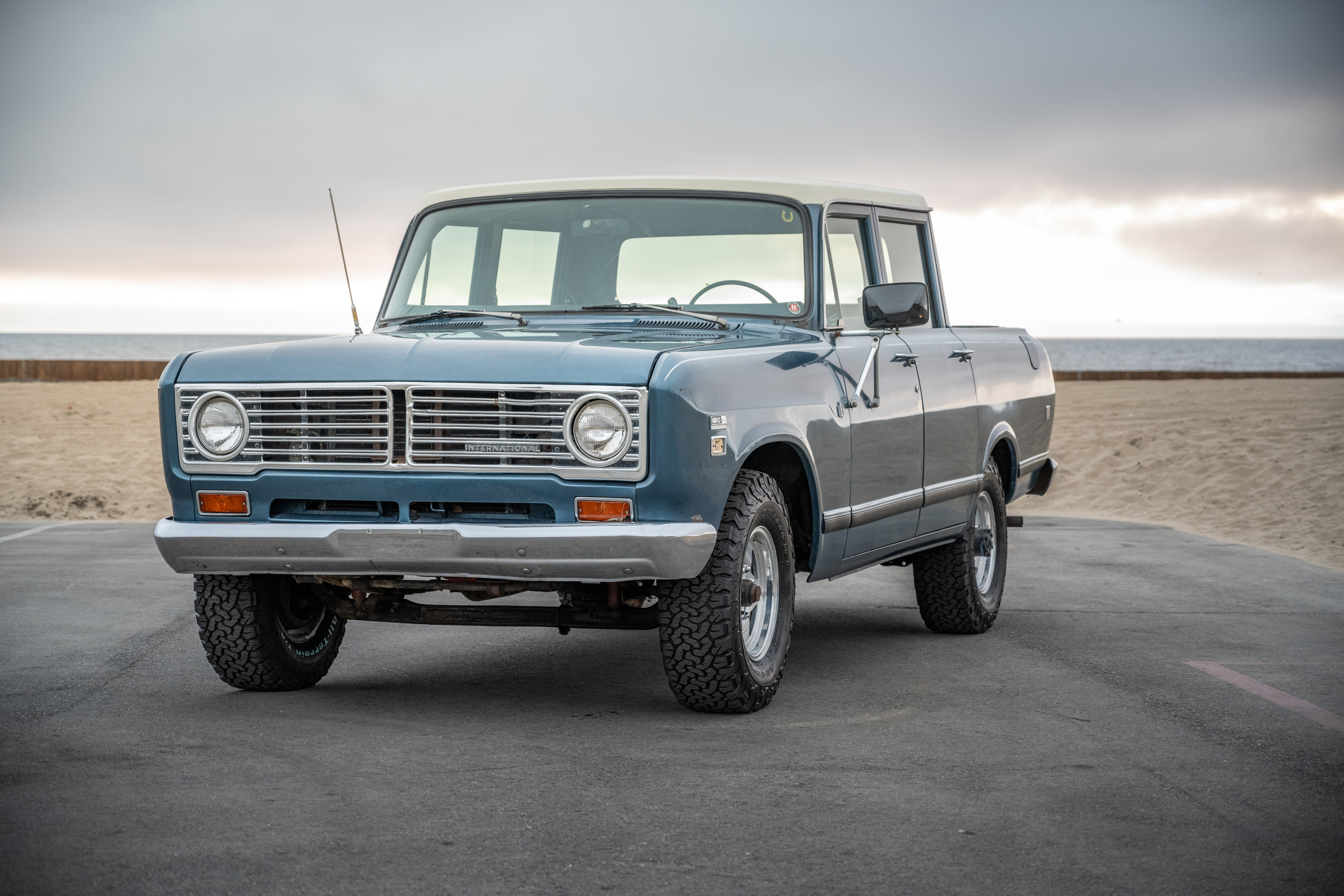 1973 INTERNATIONAL HARVESTER WAGONMASTER