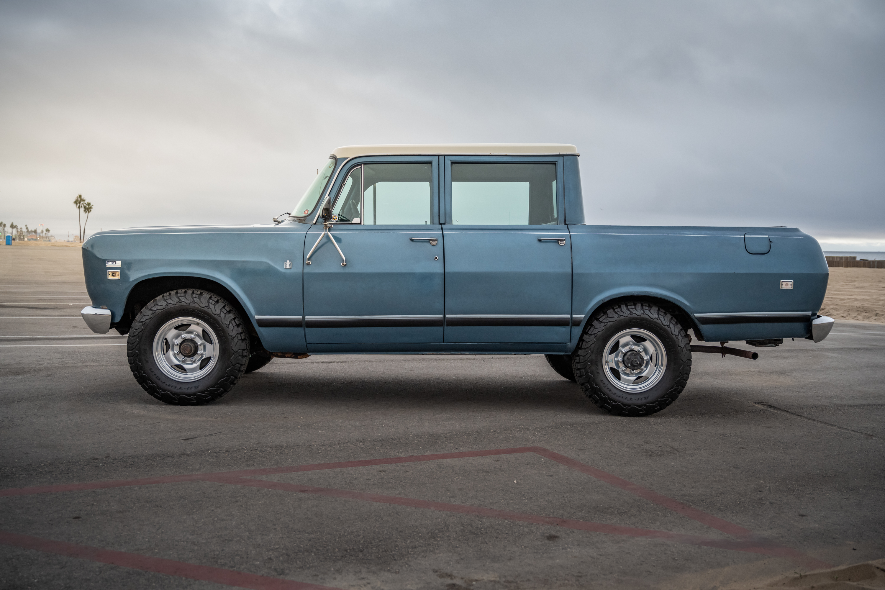 1973 INTERNATIONAL HARVESTER WAGONMASTER