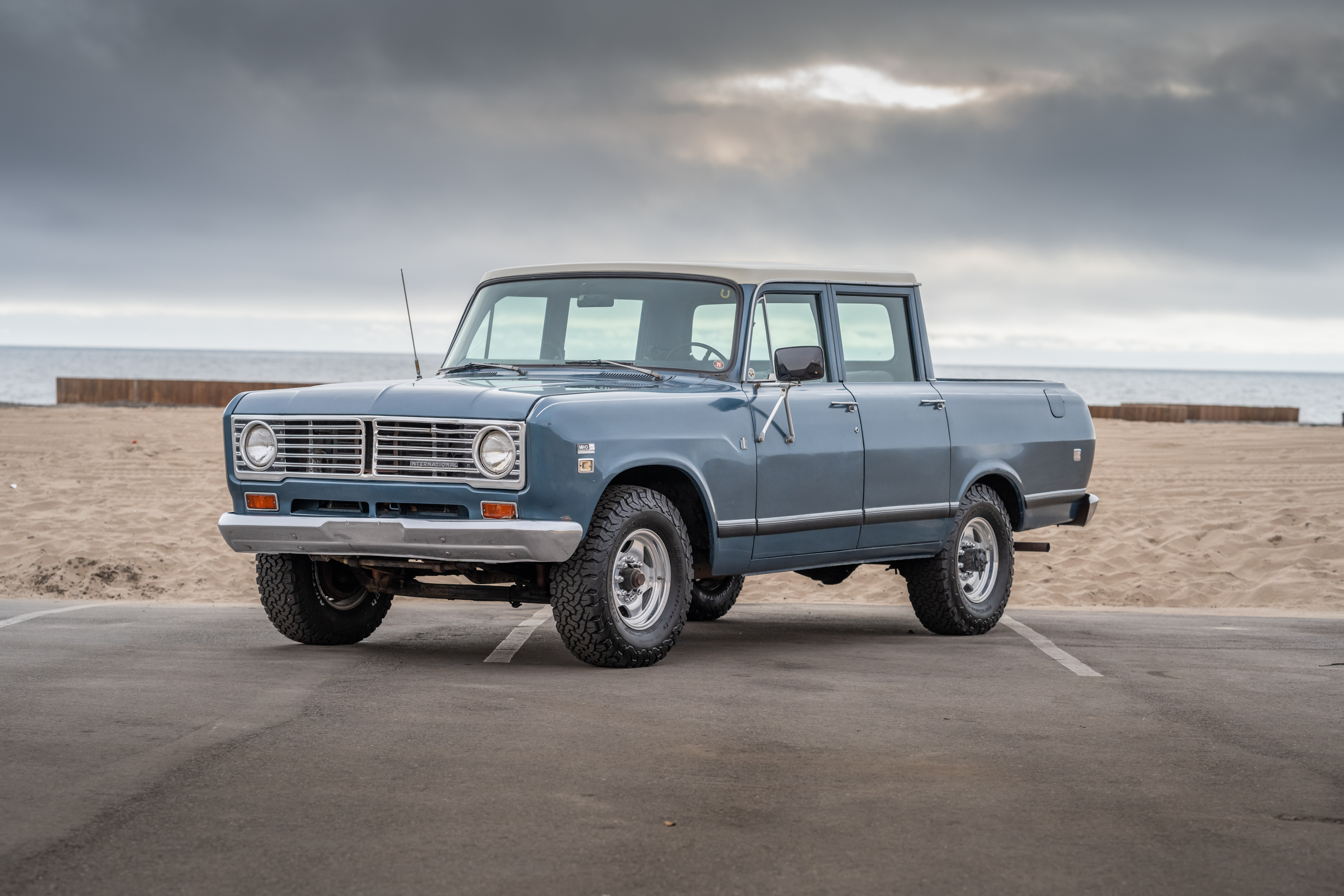 1973 INTERNATIONAL HARVESTER WAGONMASTER