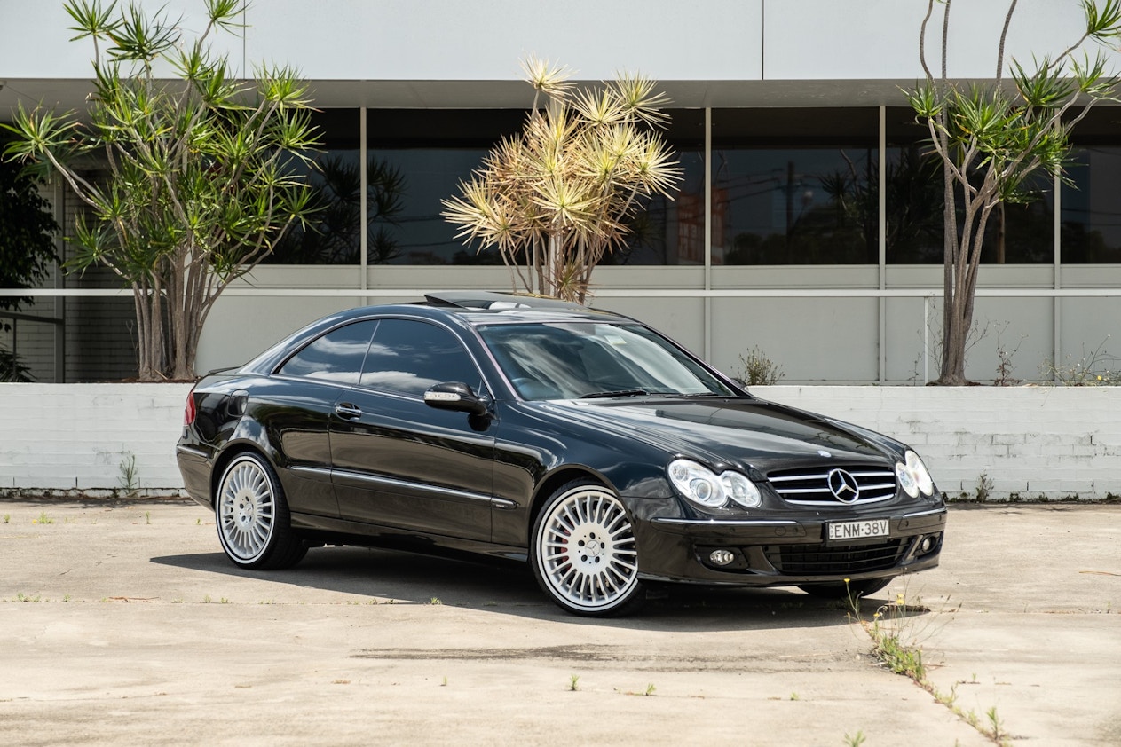 2006 MERCEDES-BENZ (W209) CLK 350 AVANTGARDE for sale by auction in  Greenacre, New South Wales, Australia