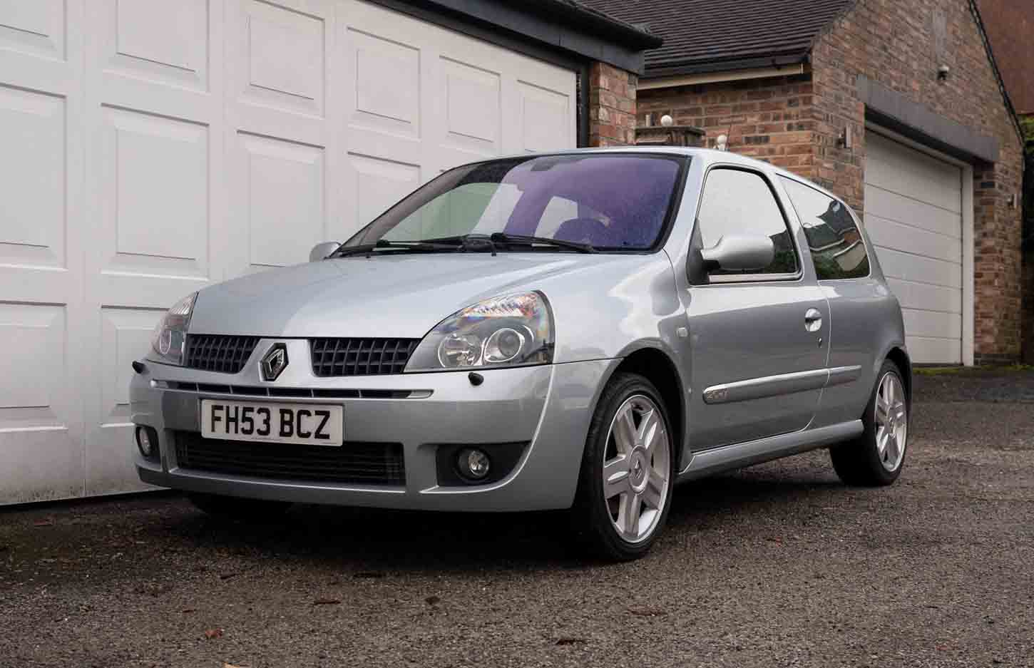 2004 RENAULTSPORT CLIO 172 - 35,572 MILES