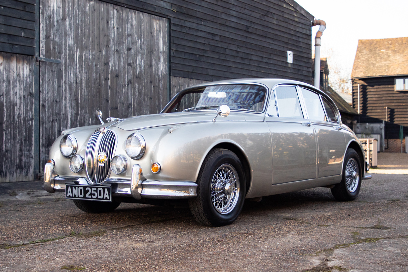 1963 JAGUAR MKII 3.8 - MANUAL O/D