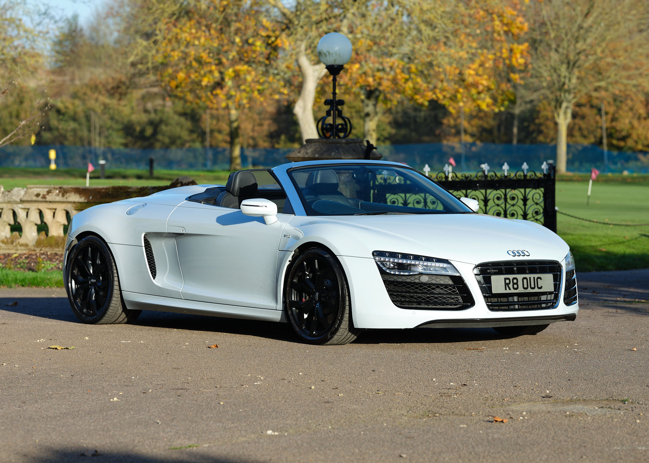 2015 AUDI R8 V10 SPYDER