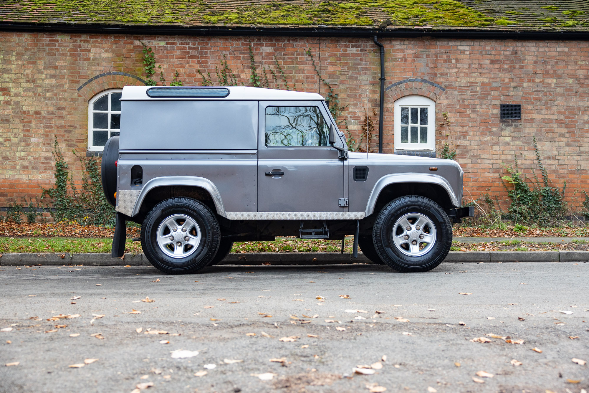 2006 LAND ROVER DEFENDER 90 TD5