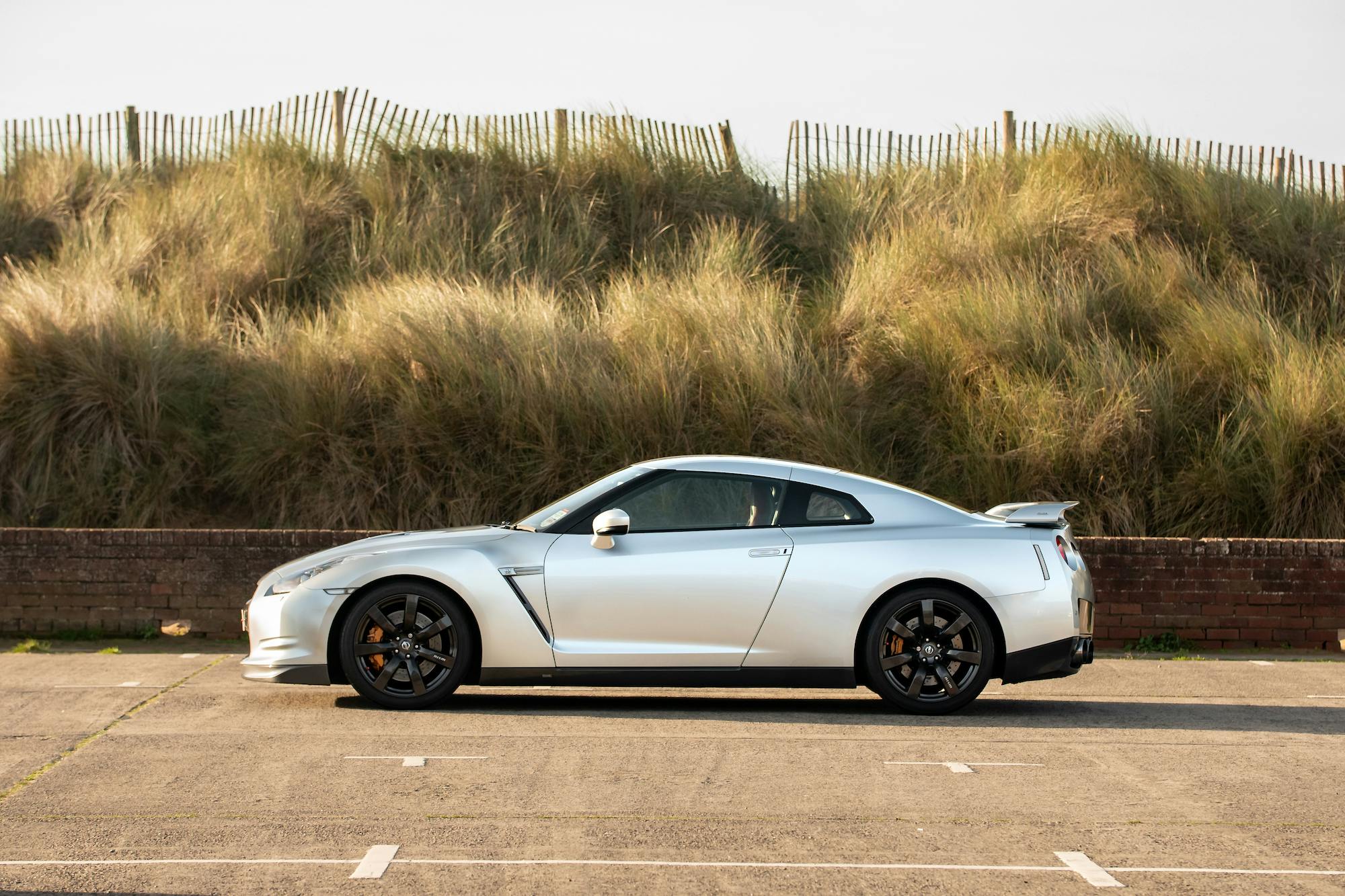 2009 NISSAN (R35) GT-R BLACK EDITION - 16,356 MILES
