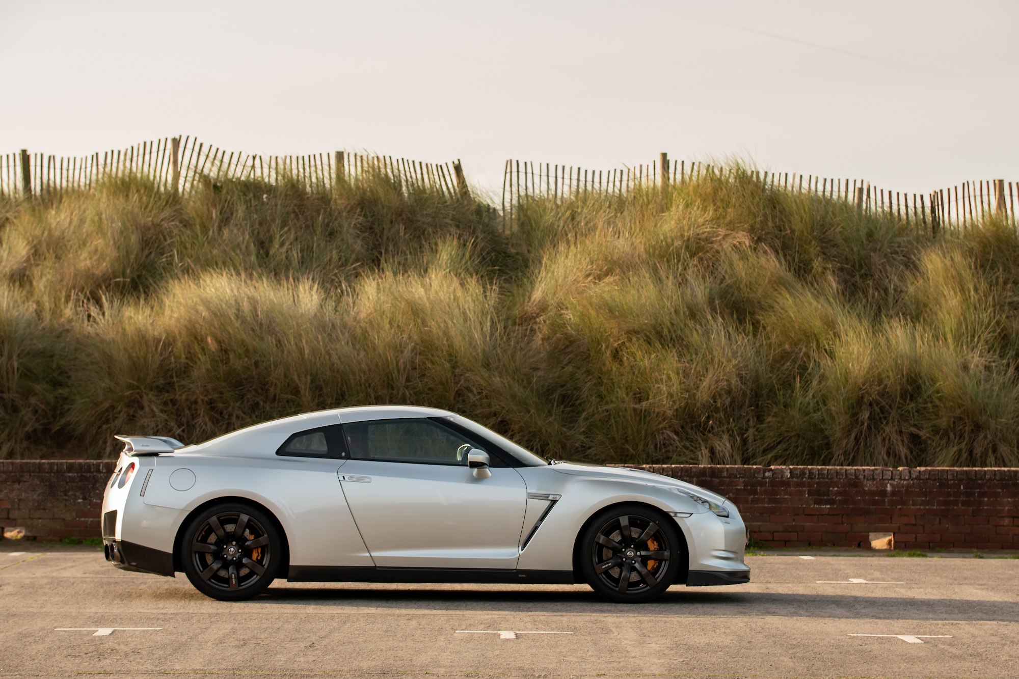 2009 NISSAN (R35) GT-R BLACK EDITION - 16,356 MILES