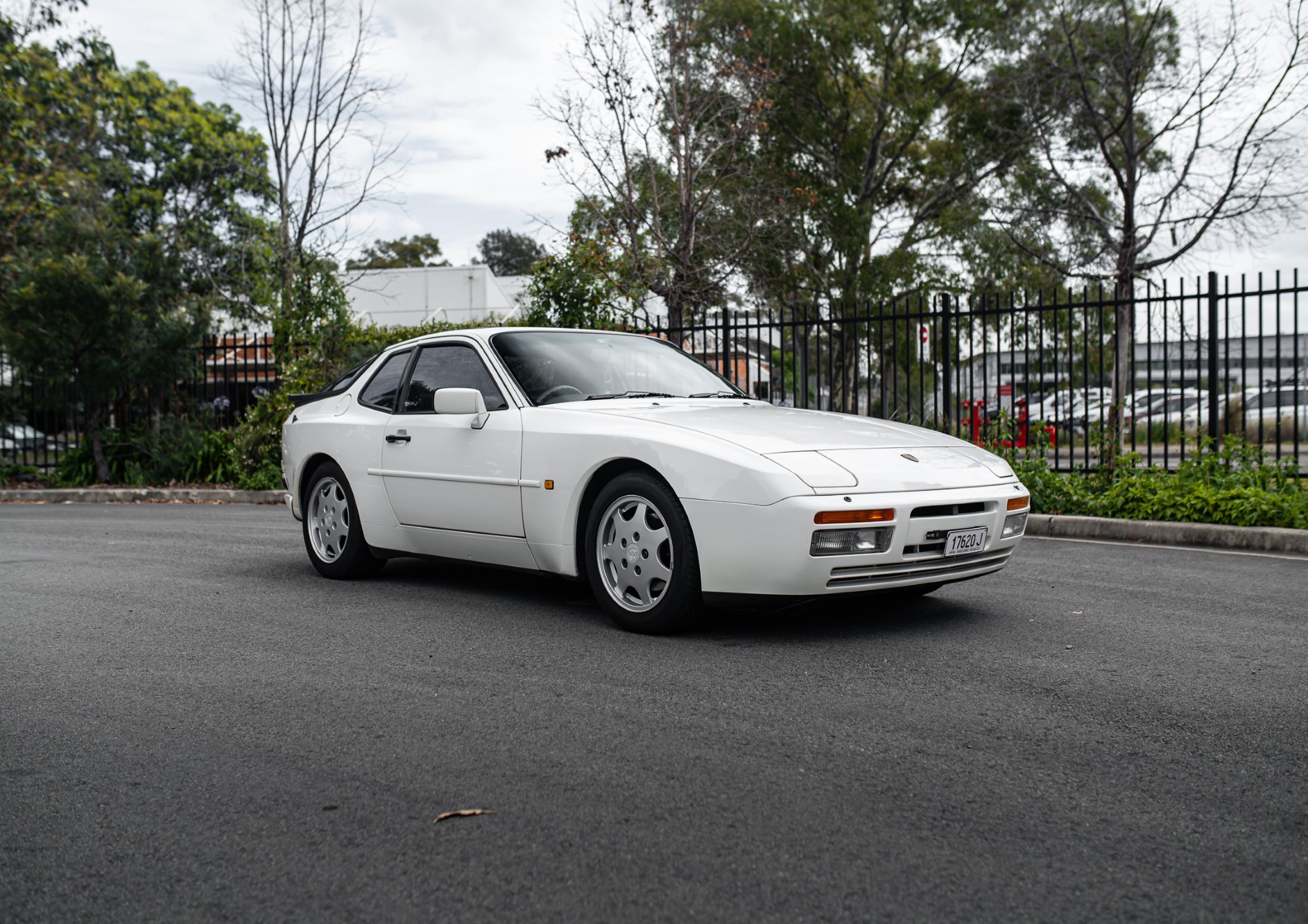 1989 PORSCHE 944 S2