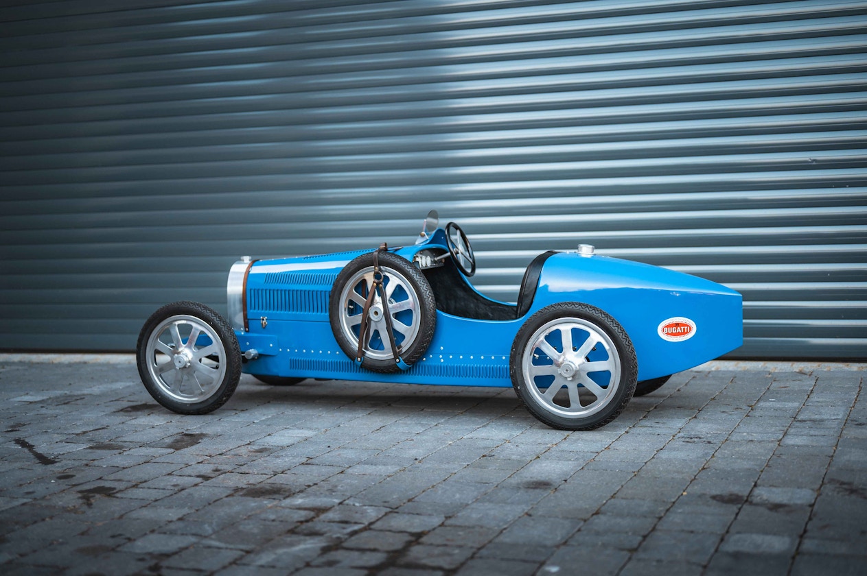 1920s Bugatti Type 35 Metal Racing Car Model 14 Automobile