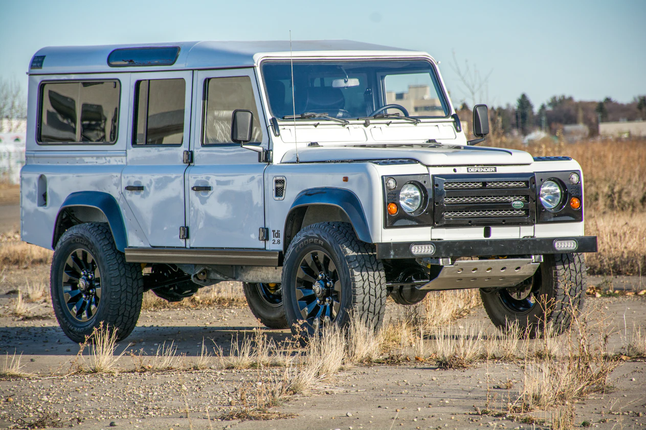 Land Rover Defender 110 Station Wagon
