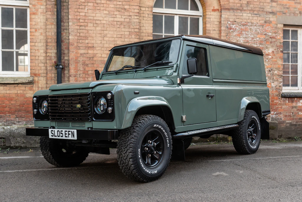 2005 LAND ROVER DEFENDER 110 TD5 For Sale by Auction in Weedon ...
