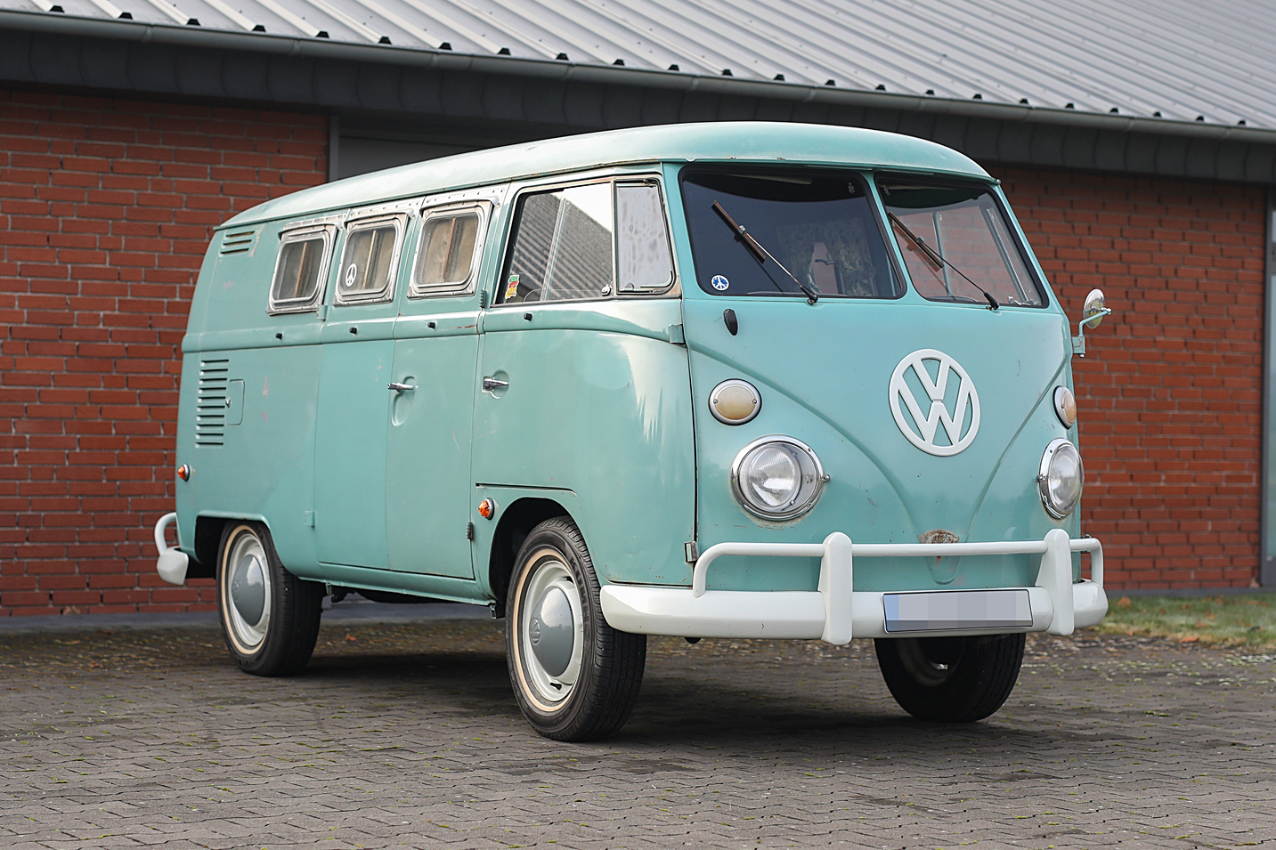 1964 VOLKSWAGEN TYPE 2 (T1) SPLITSCREEN E-Z CAMPER