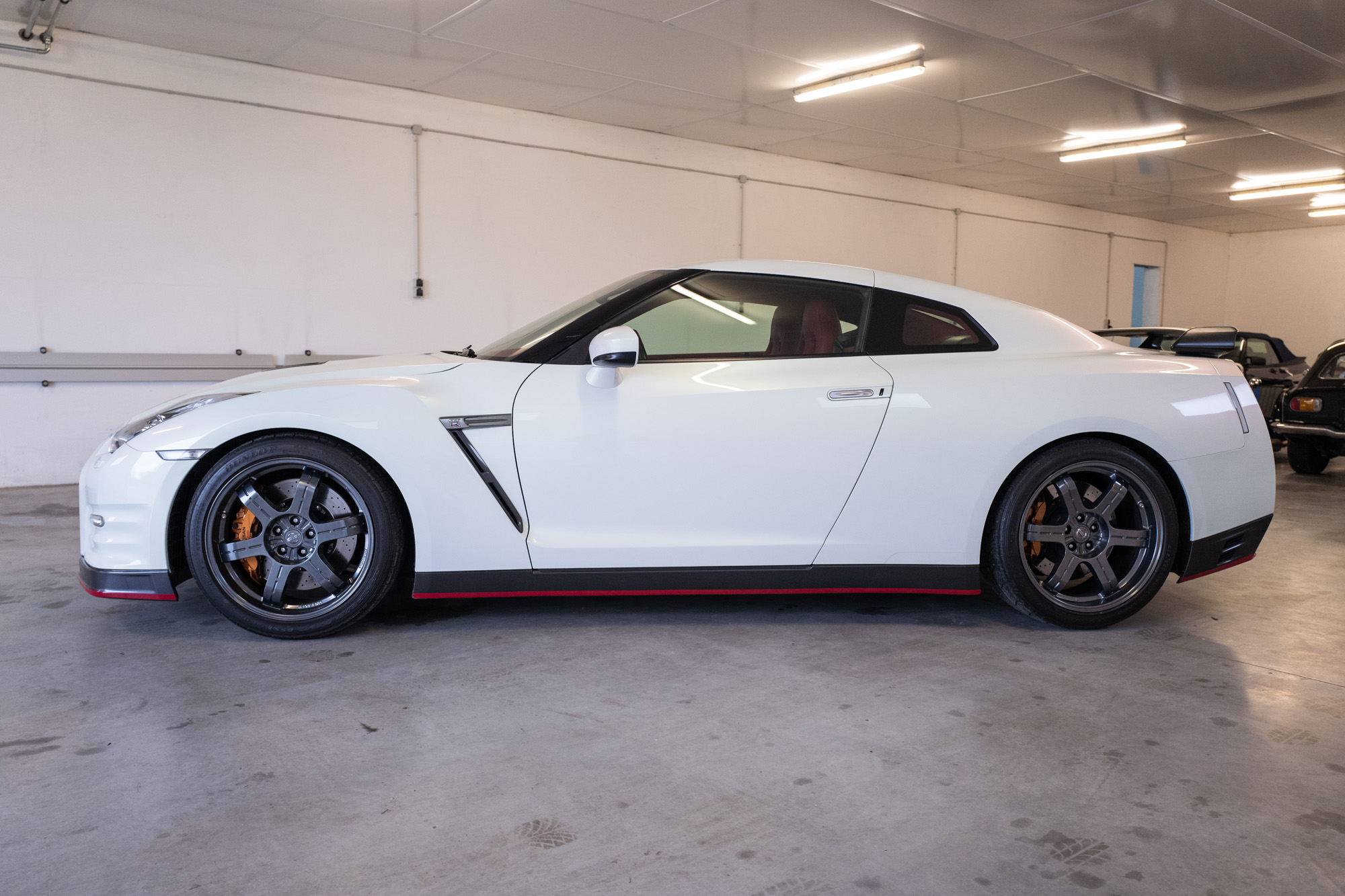 11 Nissan R35 Gt R Egoist