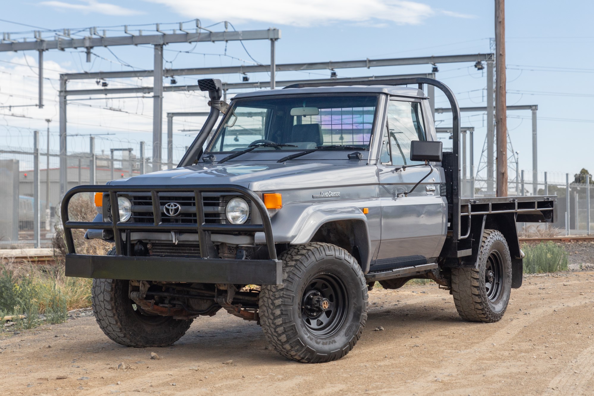 1997 TOYOTA LAND CRUISER J75