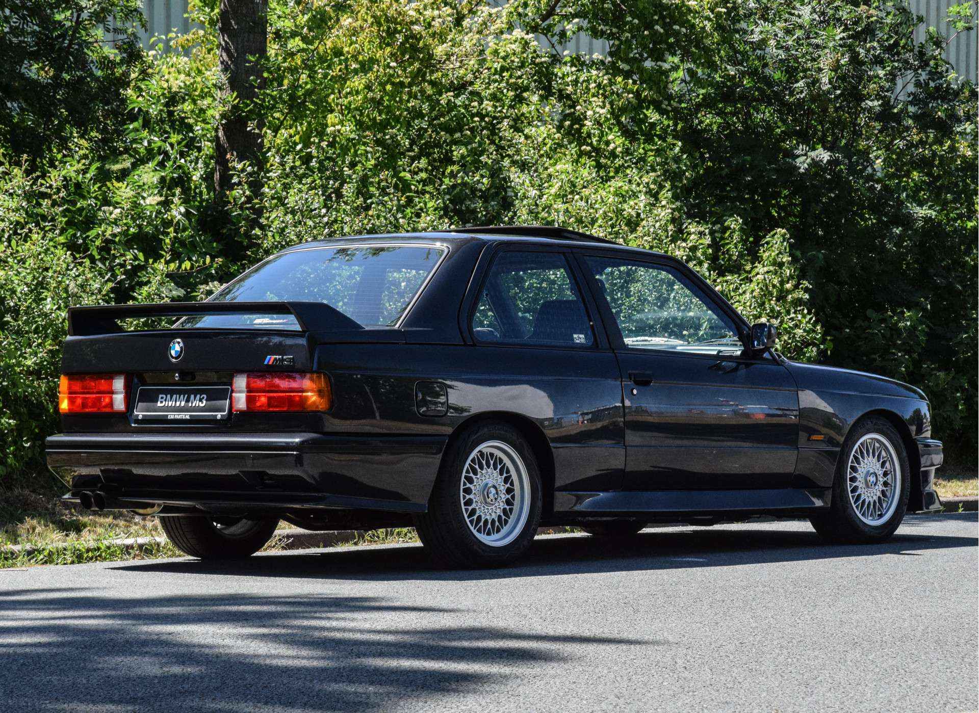 1988 BMW (E30) M3