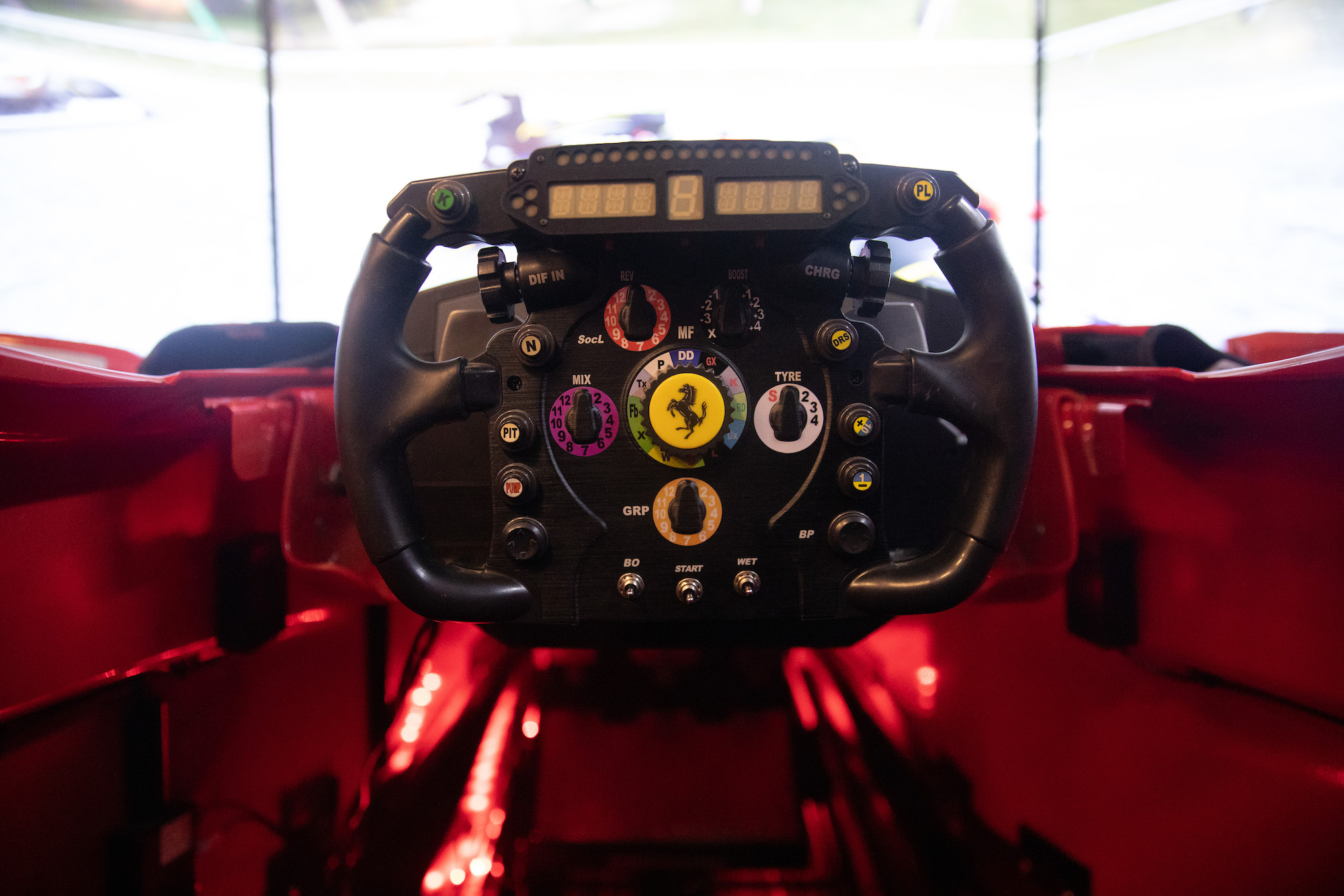F1 STATIC RACING SIMULATOR - FERRARI LIVERY