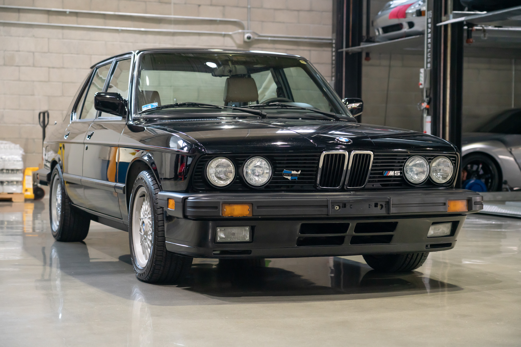 1988 BMW (E28) M5 for sale by auction in Culver City, CA, USA