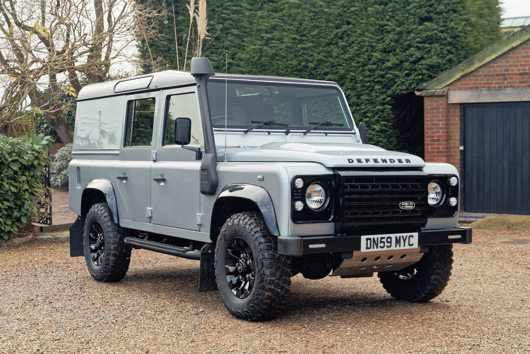 2010 LAND ROVER DEFENDER 110 XS UTILITY