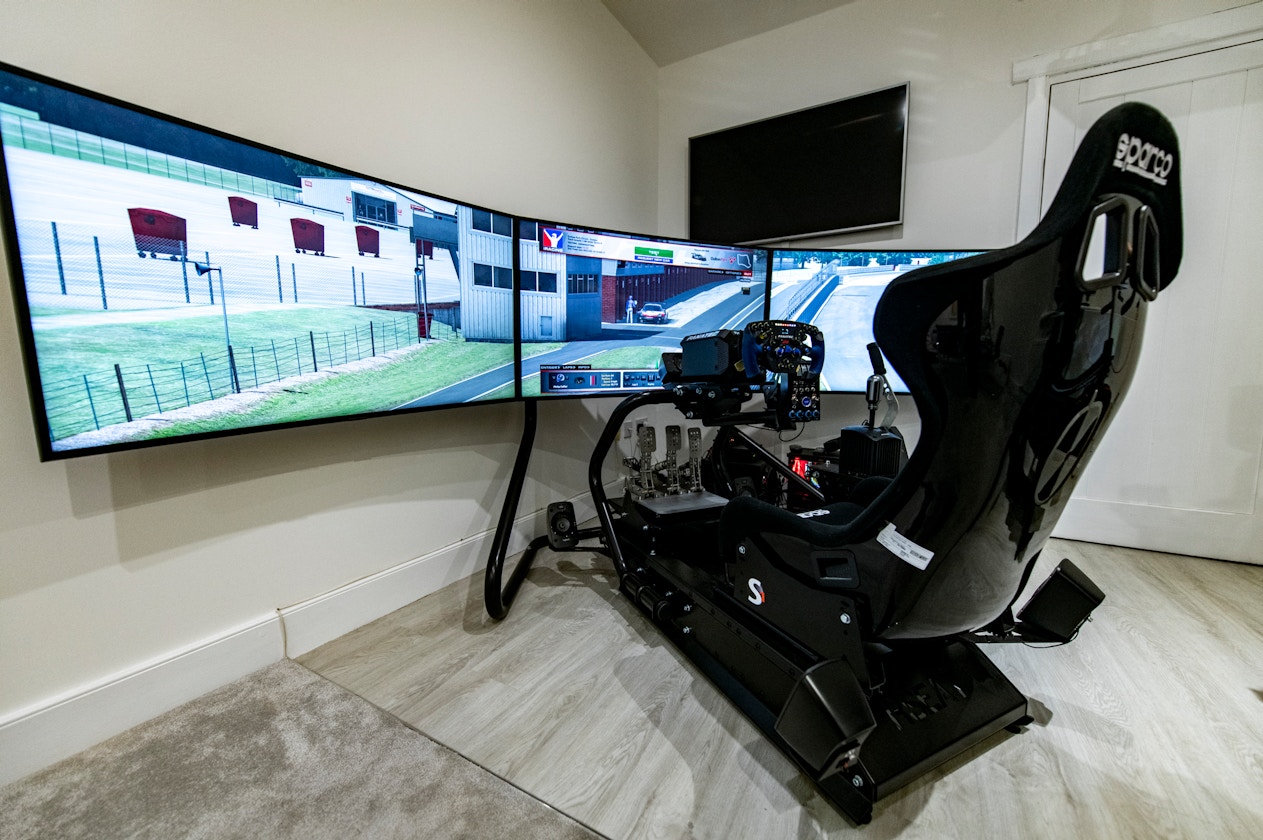 CUSTOM RACING SIMULATOR for sale by auction in West Glamorgan