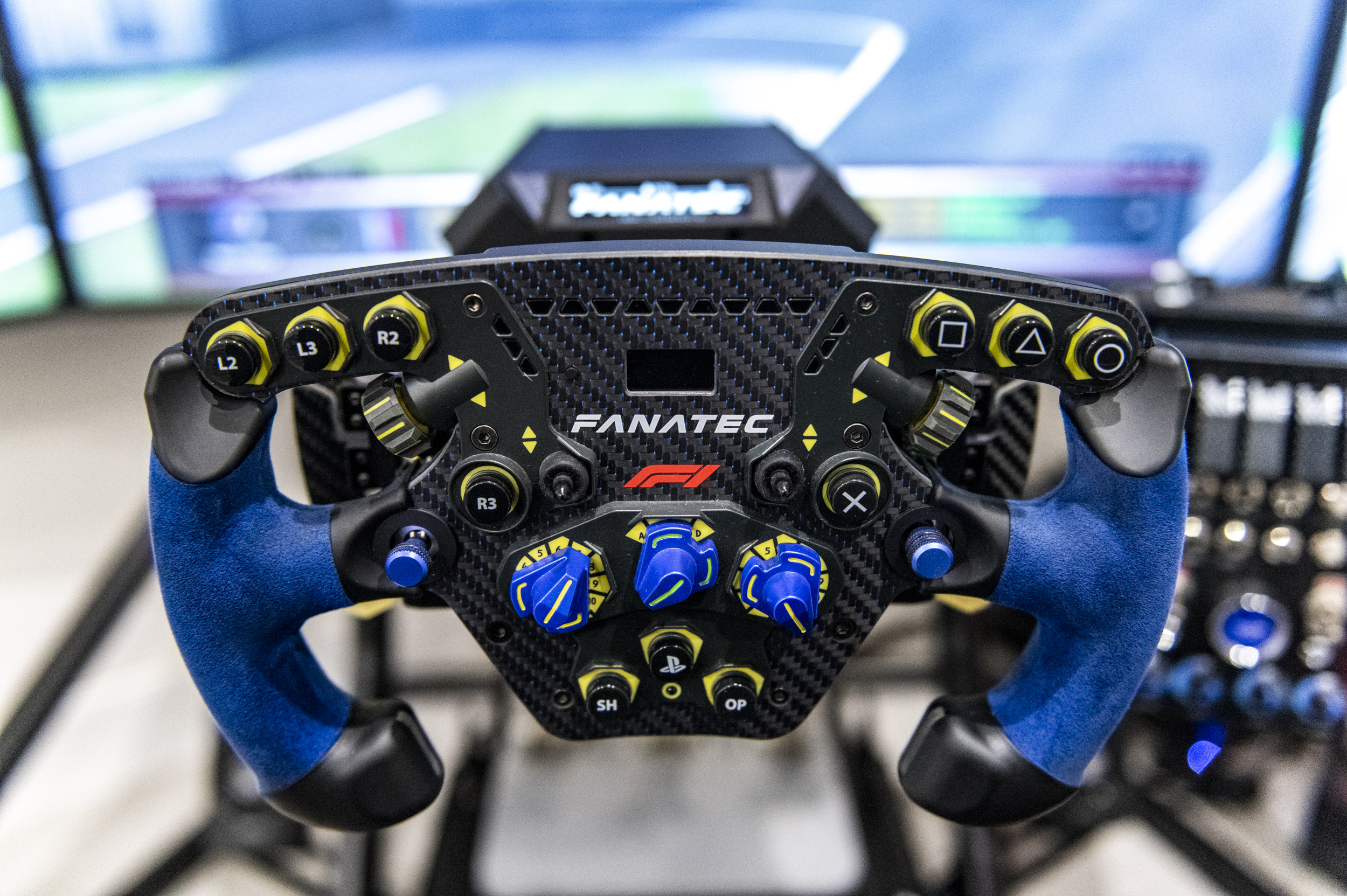 CUSTOM RACING SIMULATOR