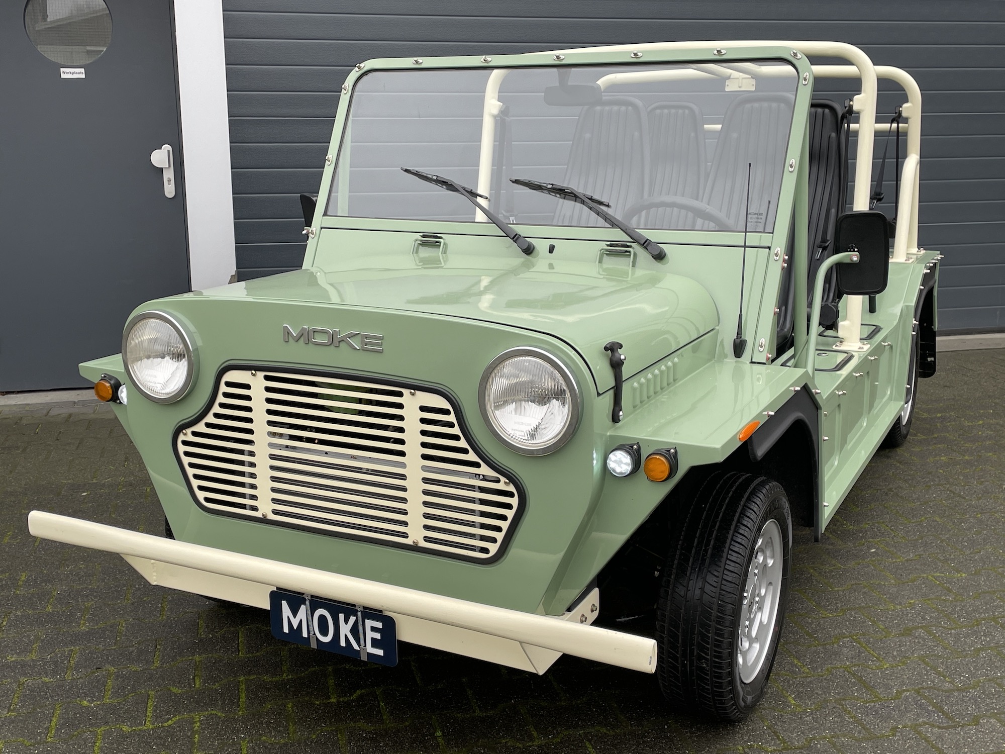 2016 MOKE INTERNATIONAL