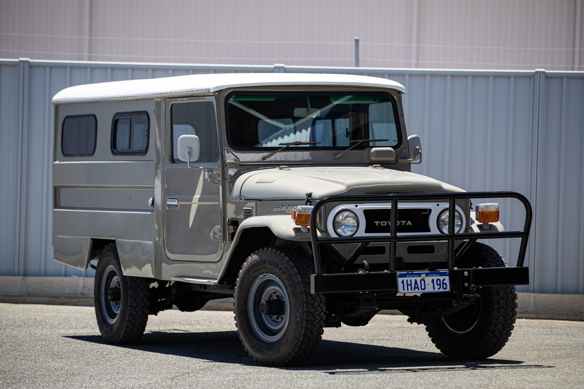 MILDURA BODY STRIPES KIT J40SERIES TOYOTA LAND CRUISER (TROOPY