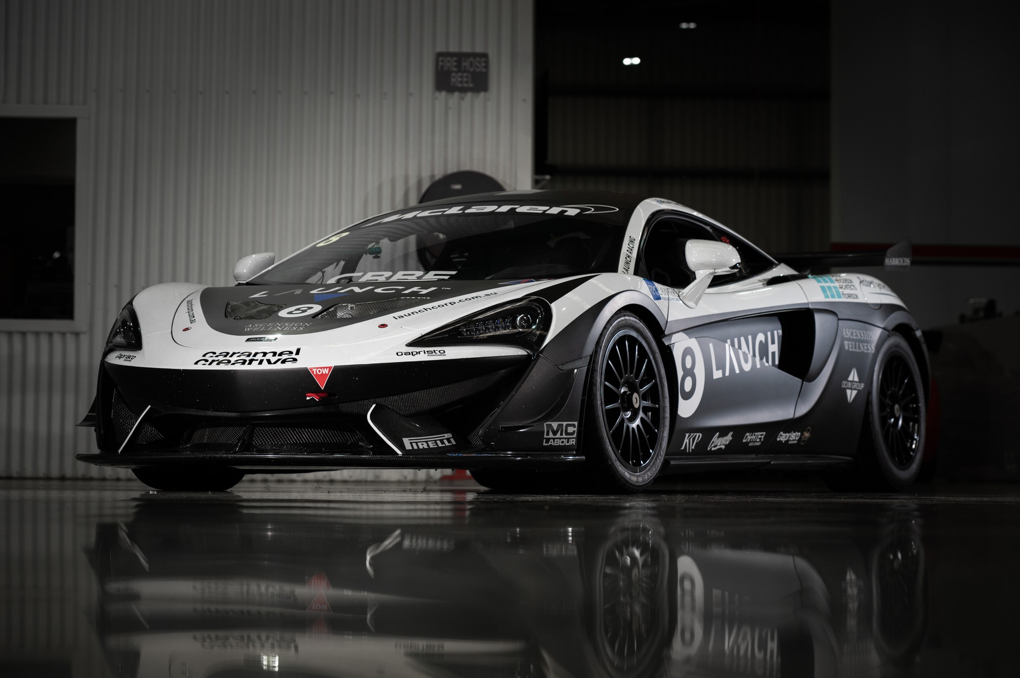 2019 MCLAREN 570S GT4