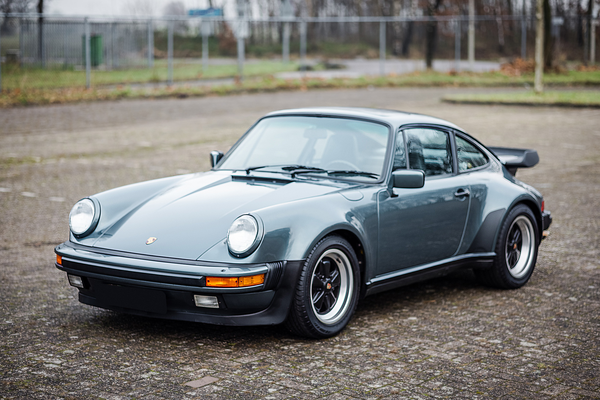 1987 PORSCHE 911 (930) TURBO