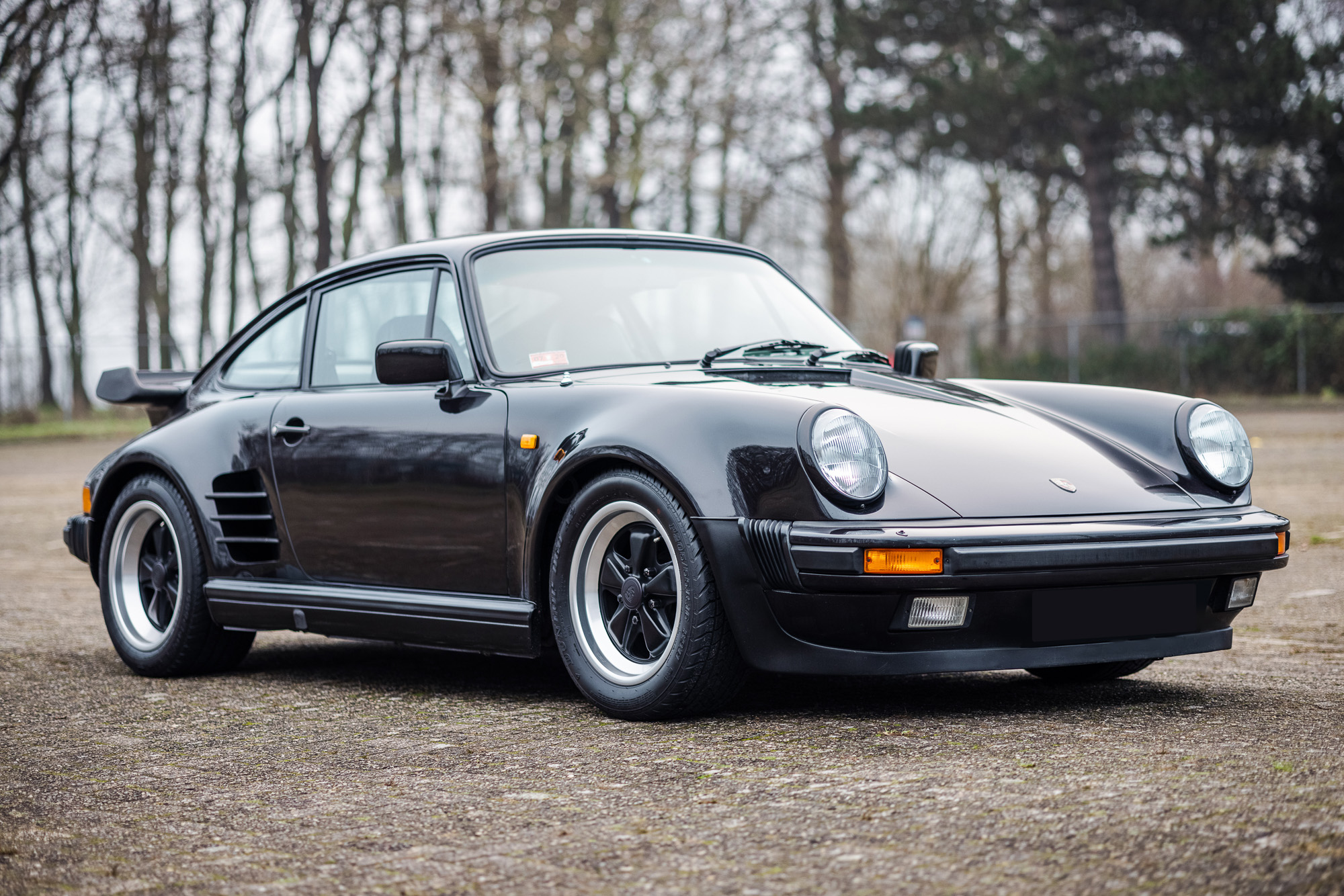 1984 PORSCHE 911 (930) TURBO