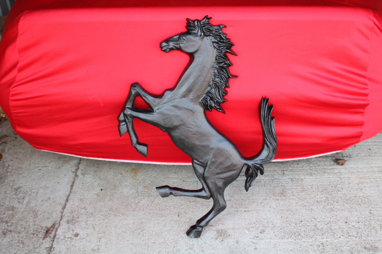 Horse Power - Ferrari, Il Cavallino Rampante — unekual