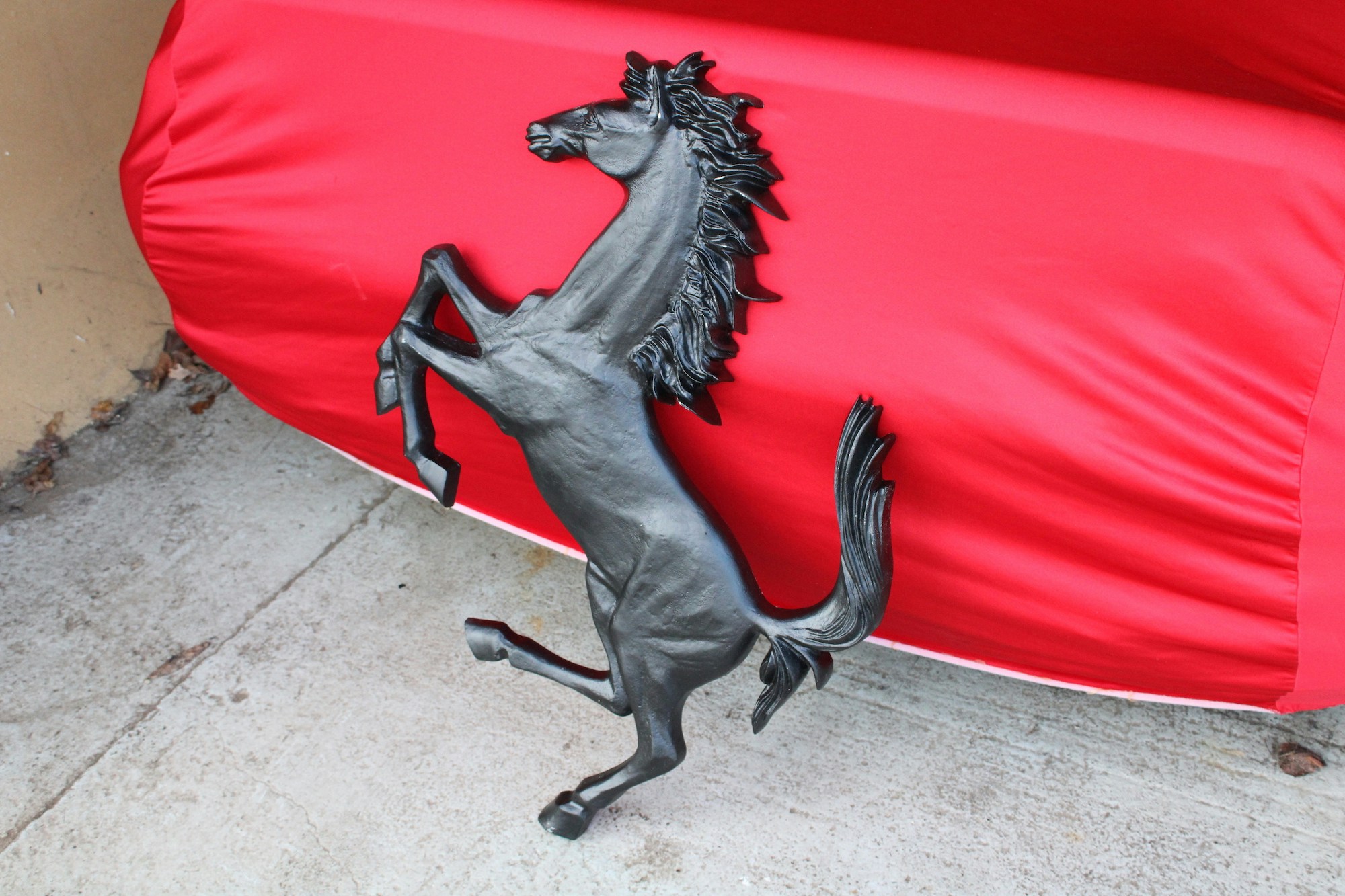 Horse Power - Ferrari, Il Cavallino Rampante — unekual